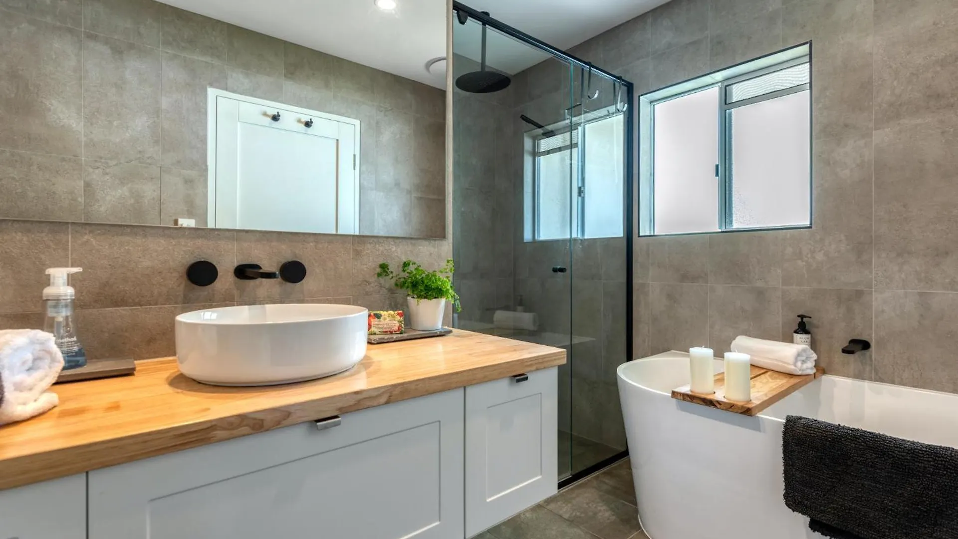 شقة Tropical Nites Executive Townhouse ميناء دوغلاس 0*,