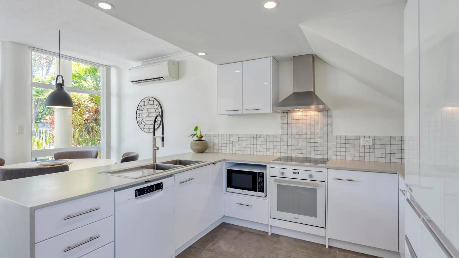 شقة Tropical Nites Executive Townhouse ميناء دوغلاس